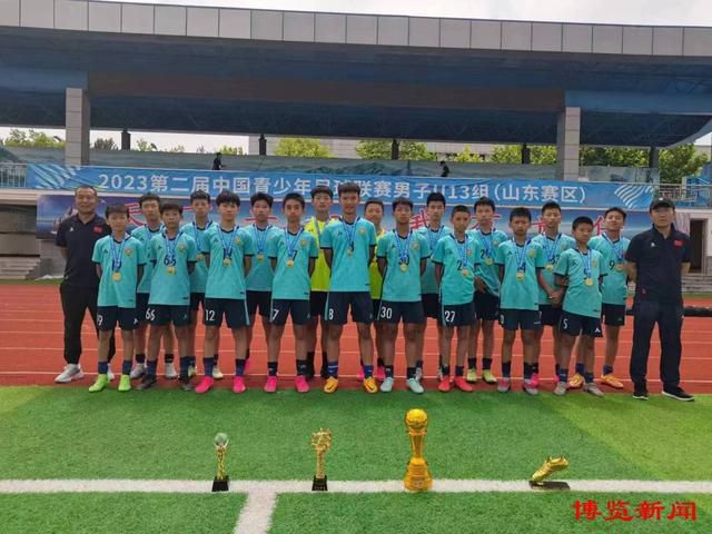 本赛季至今，阿图尔出战24场比赛，送出2记助攻，出场时间1563分钟。